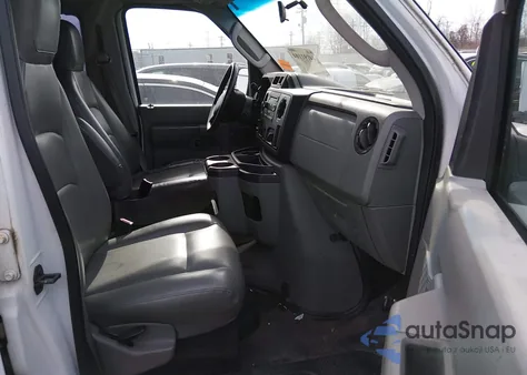 2009 Ford E-350 Super Duty Xl/Xlt из США, поврежденный, VIN 1FBSS31L99DA19251